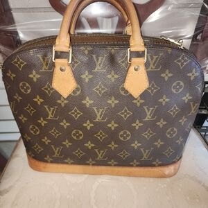 Louis Vuitton Monogram Handbag Alma Monogram M51130